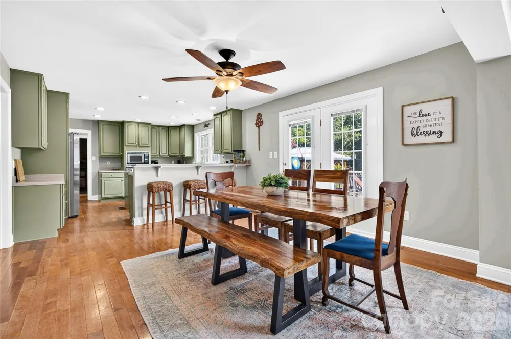 153 Folkstone Road Mooresville, NC 28117
