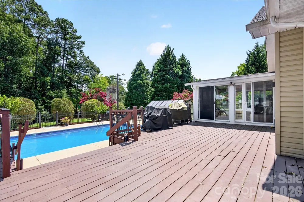 153 Folkstone Road Mooresville, NC 28117