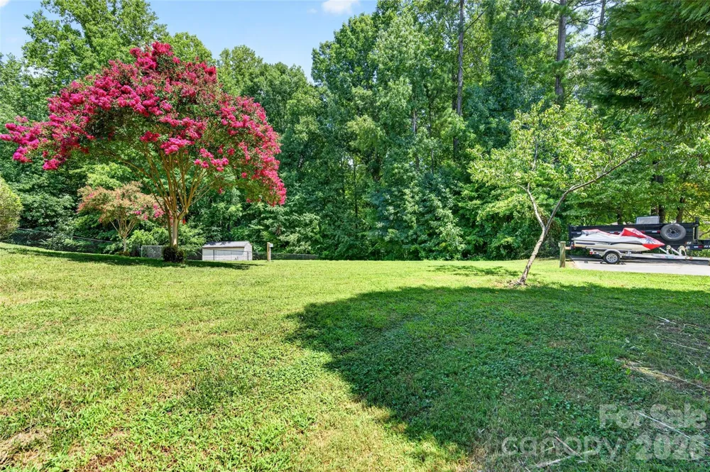 153 Folkstone Road Mooresville, NC 28117