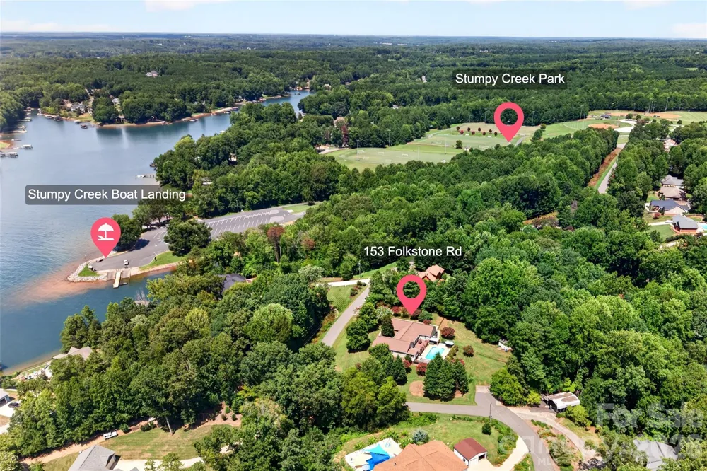 153 Folkstone Road Mooresville, NC 28117