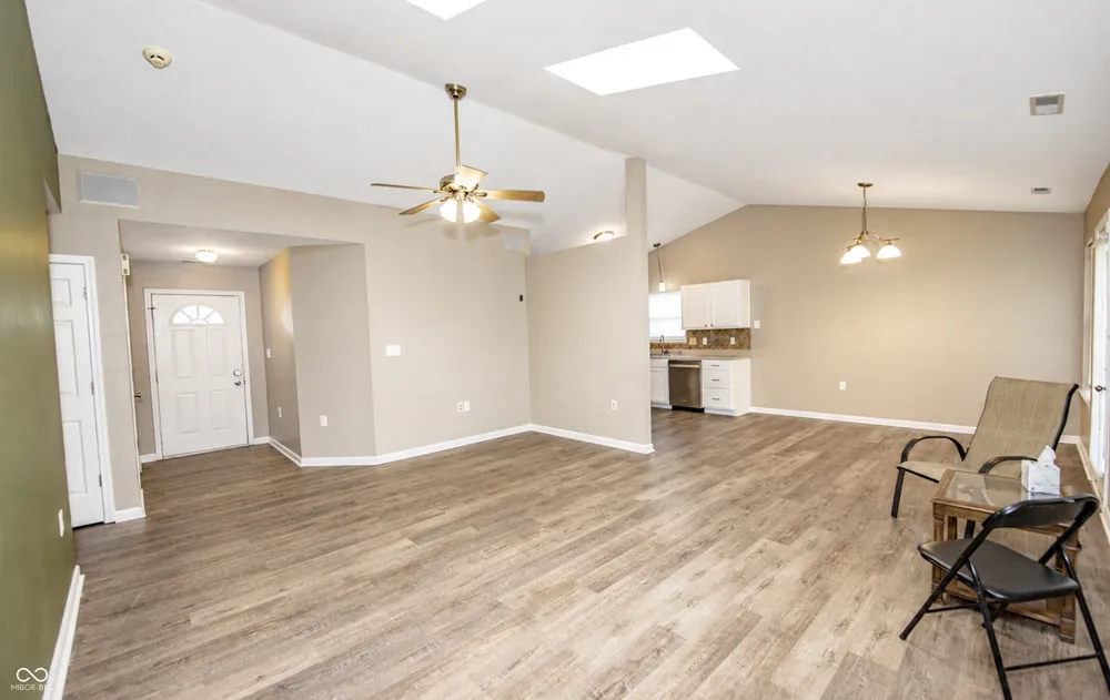 13246 Golden Ash Court Fishers, IN 46038