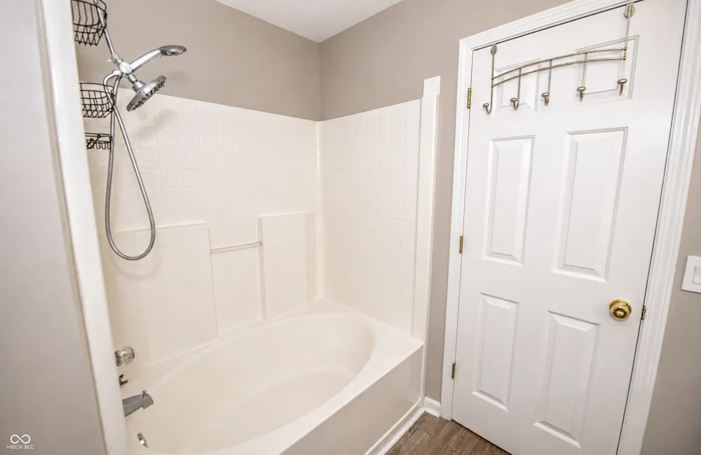 13246 Golden Ash Court Fishers, IN 46038