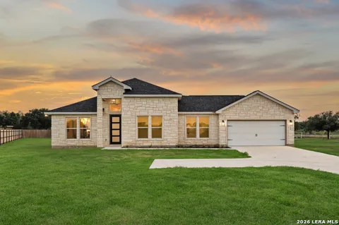 100 W MEDIUM MEADOW DR