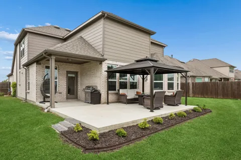 2335 Whitney Lane