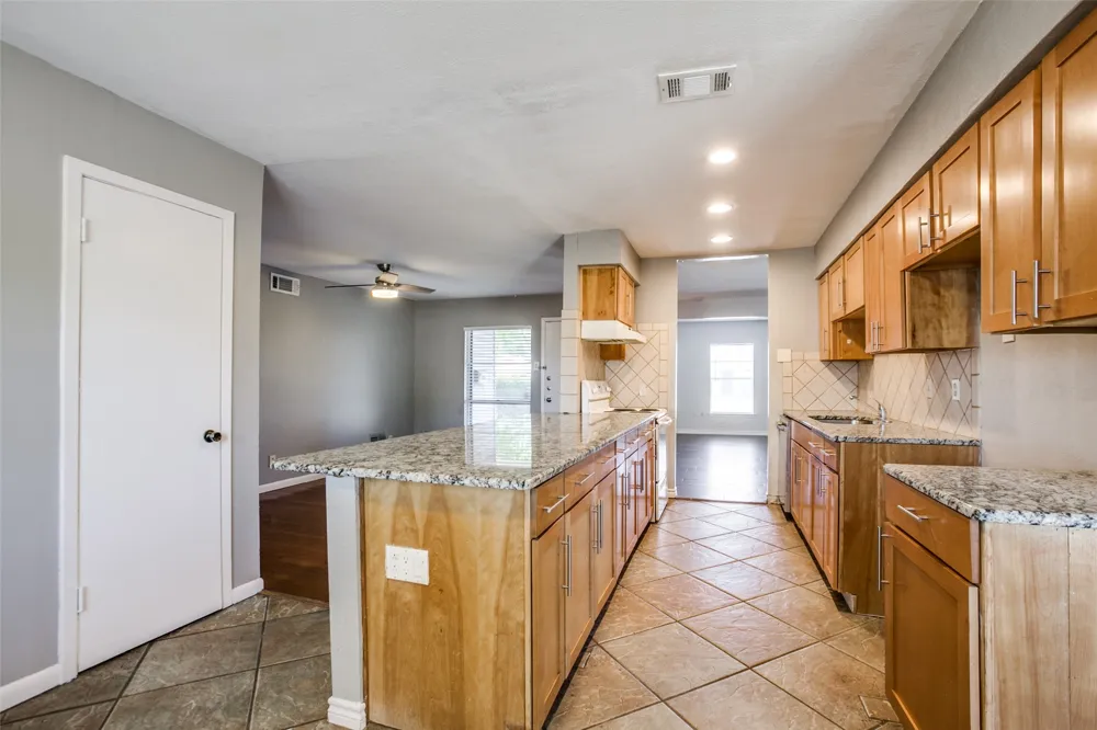 4425 Windsor Drive Garland, TX 75042