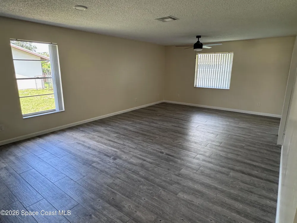 1717 Bruman Terrace Melbourne, FL 32935