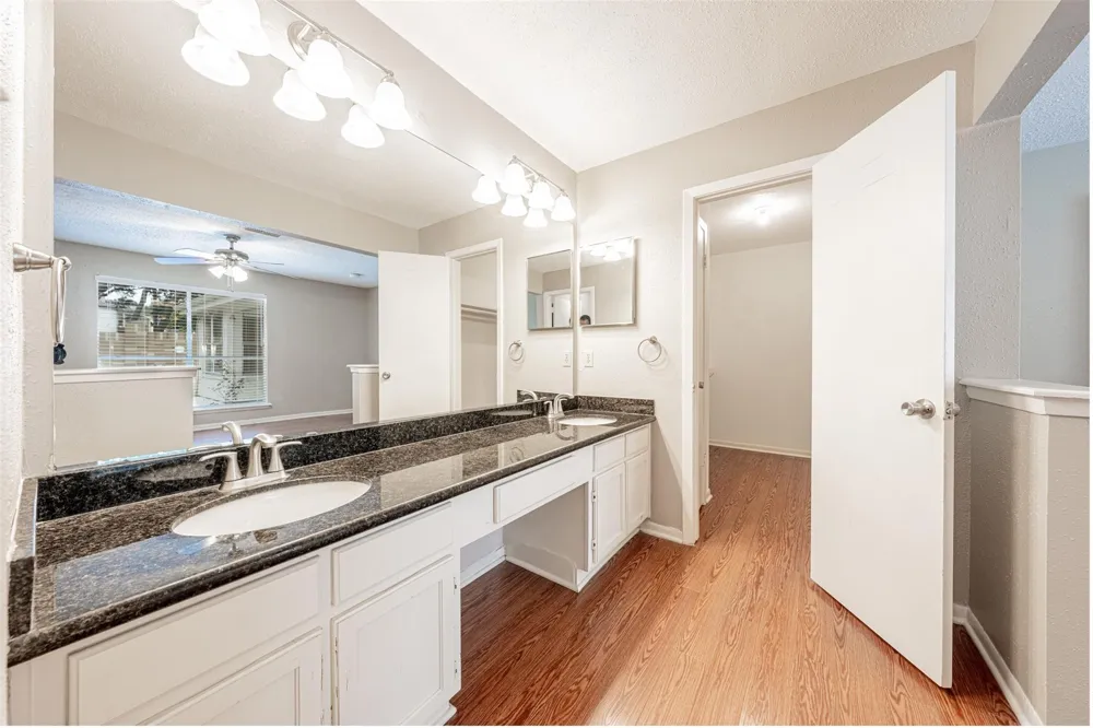 2342 Sunset Trail Sugar Land, TX 77478