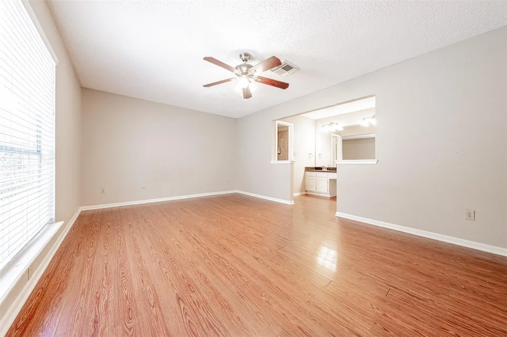 2342 Sunset Trail Sugar Land, TX 77478