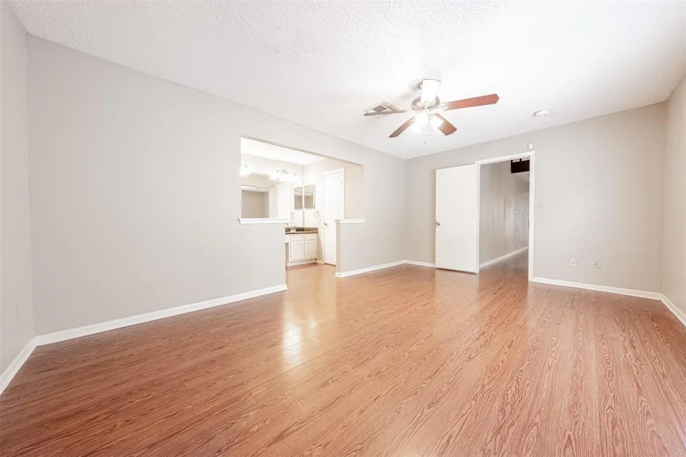 2342 Sunset Trail Sugar Land, TX 77478