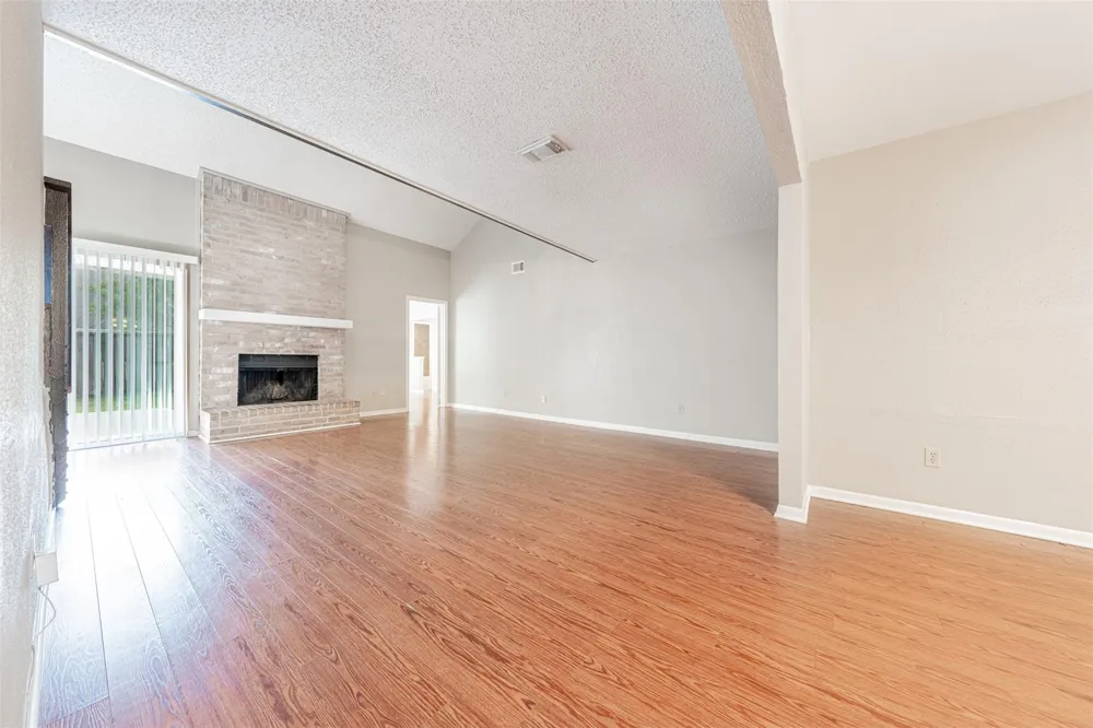 2342 Sunset Trail Sugar Land, TX 77478