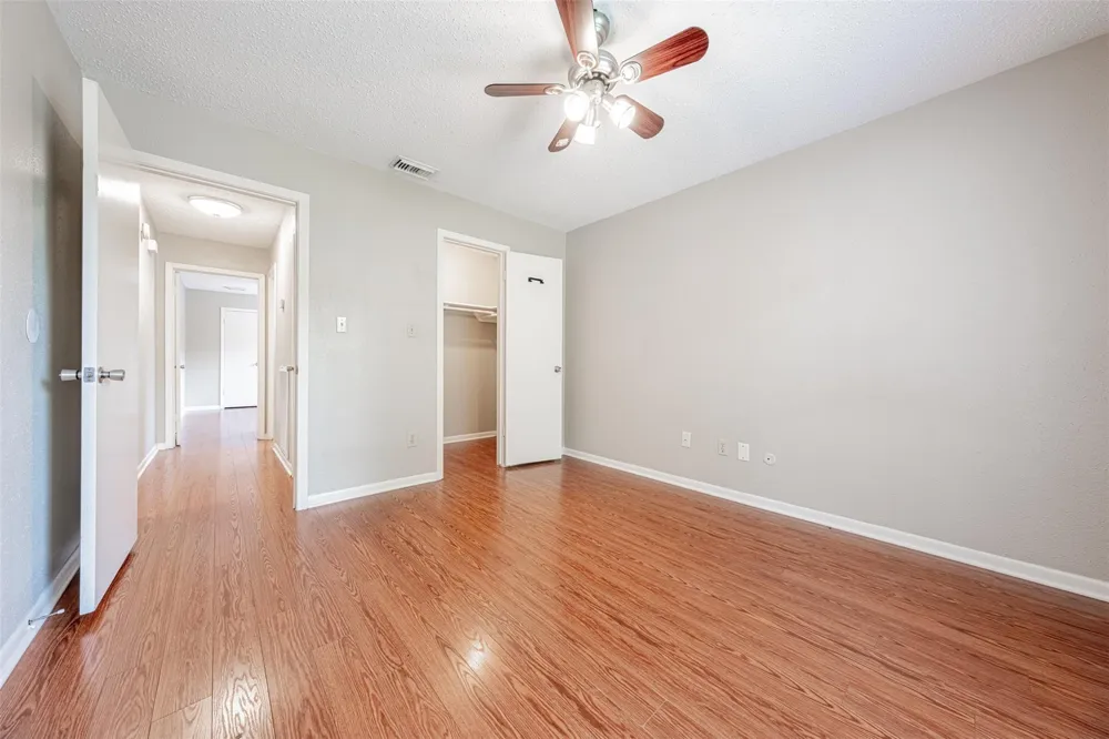 2342 Sunset Trail Sugar Land, TX 77478