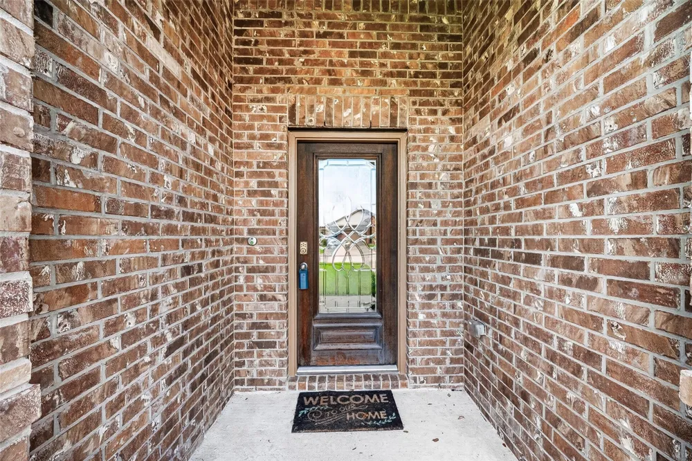 4315 Stillwater Valley Court Missouri City, TX 77459