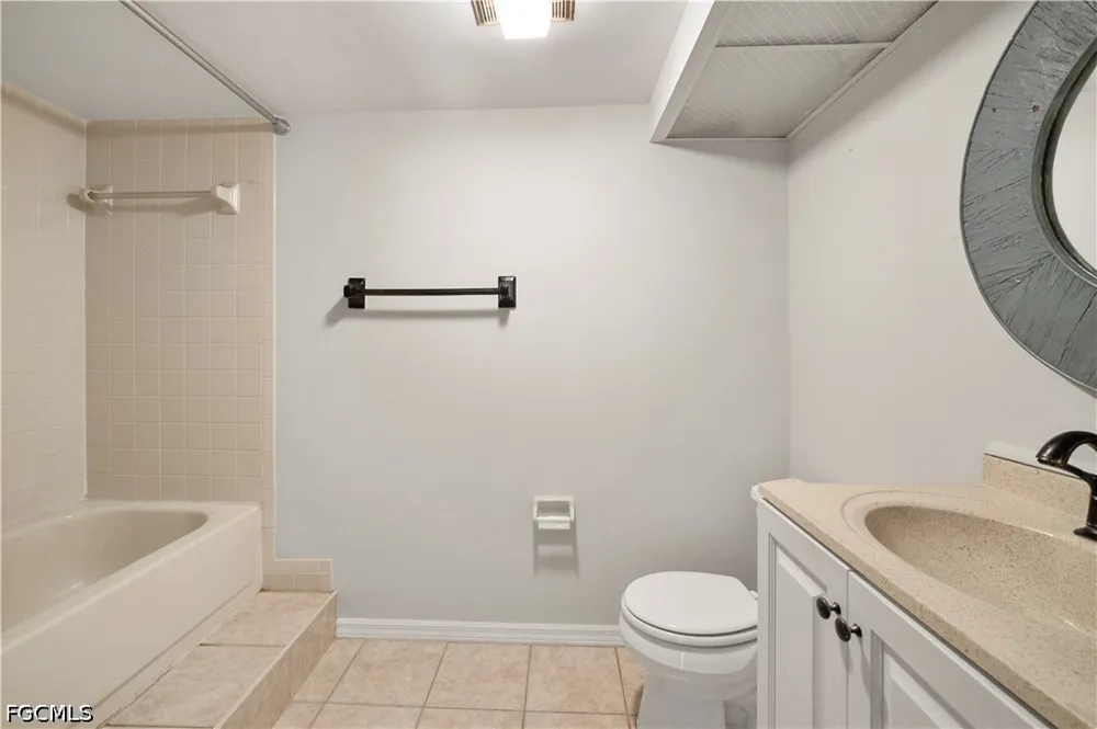 Pentland Way #64 Fort Myers, FL 33966