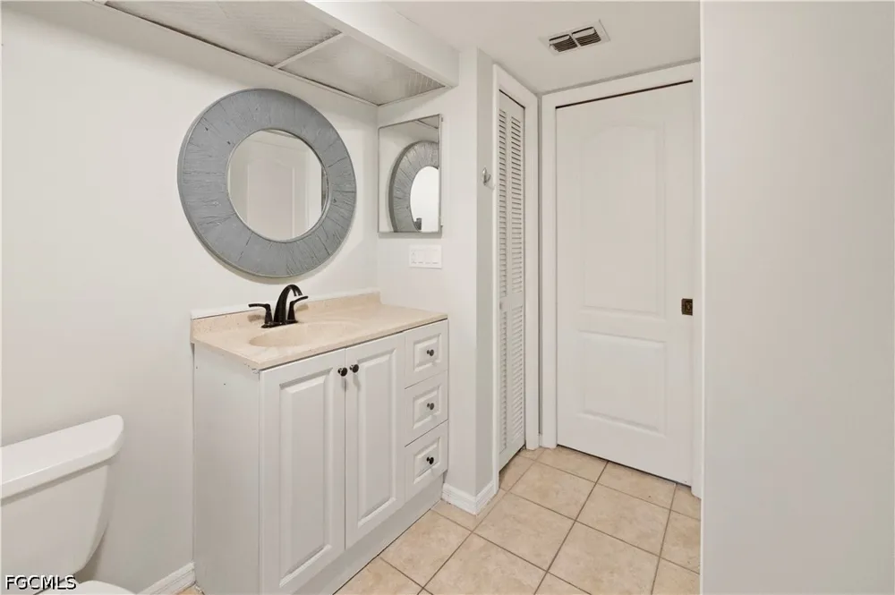 Pentland Way #64 Fort Myers, FL 33966