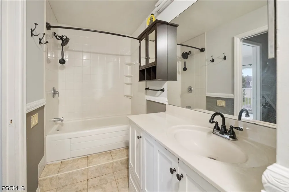 Pentland Way #64 Fort Myers, FL 33966