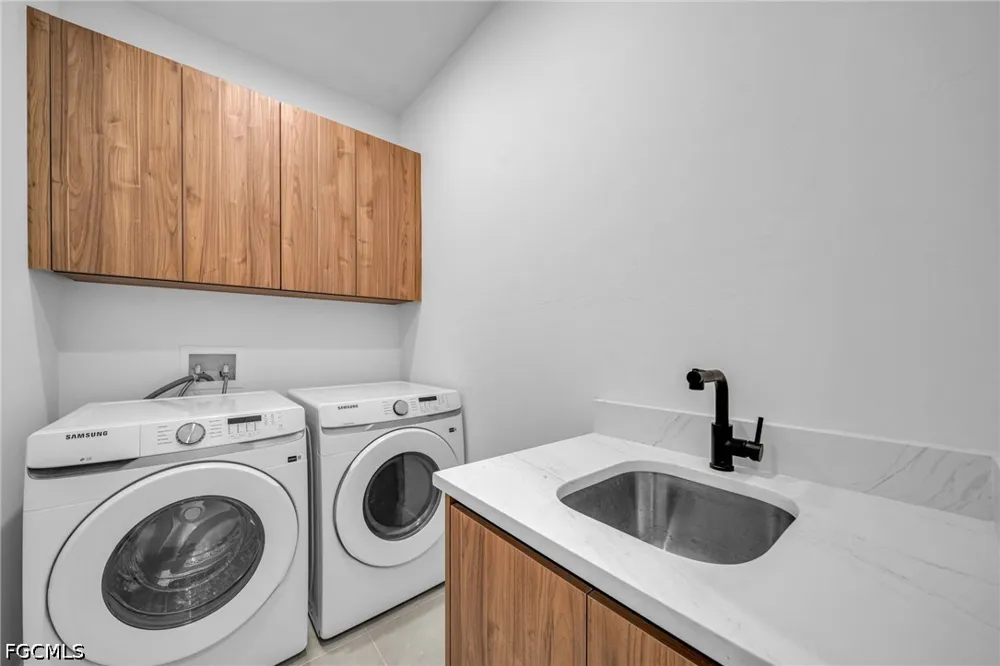 Robert Avenue Alva, FL 33920