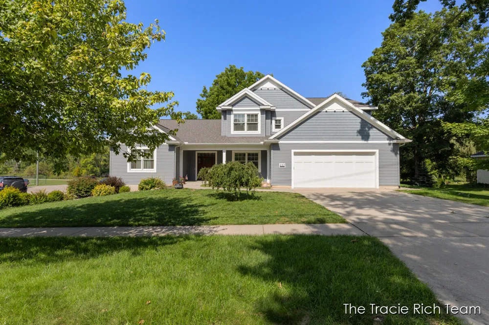 269 Main Street Rockford, MI 49341