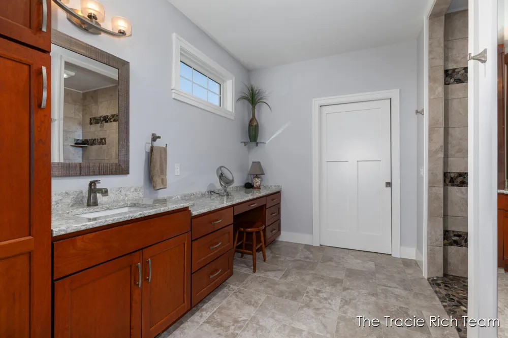 269 Main Street Rockford, MI 49341