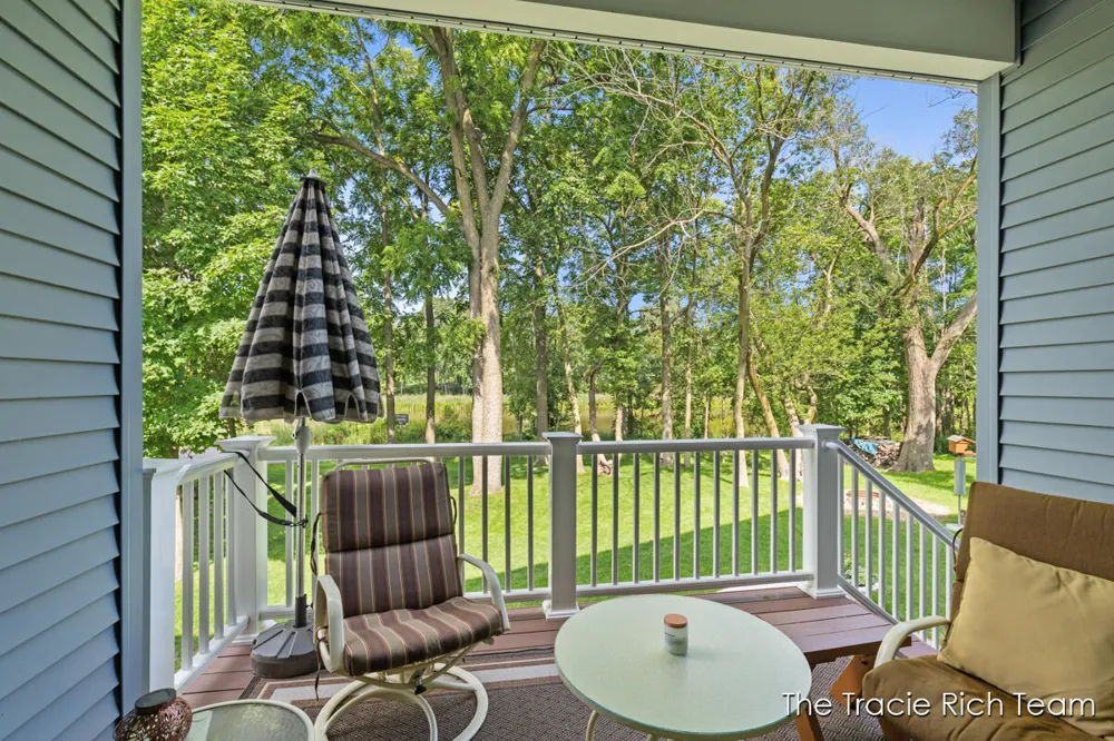 269 Main Street Rockford, MI 49341