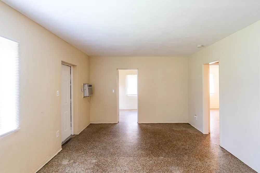 533 NE 2ND AVENUE Fort Lauderdale, FL 33301