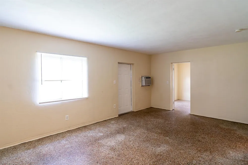 533 NE 2ND AVENUE Fort Lauderdale, FL 33301