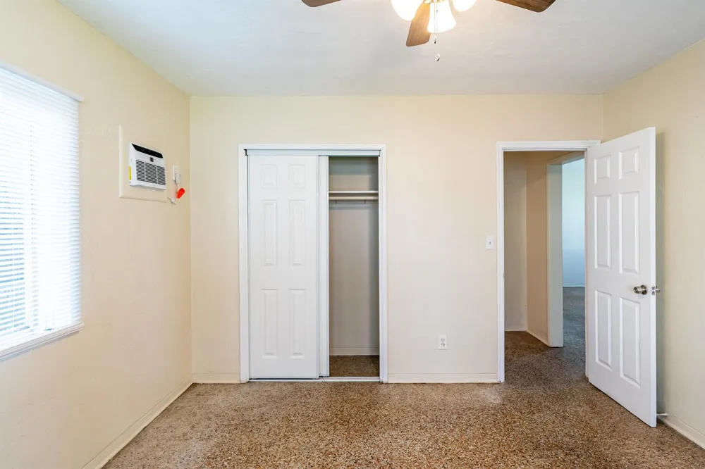 533 NE 2ND AVENUE Fort Lauderdale, FL 33301