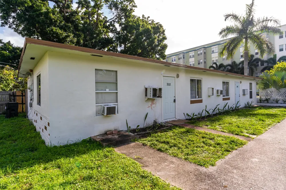 533 NE 2ND AVENUE Fort Lauderdale, FL 33301
