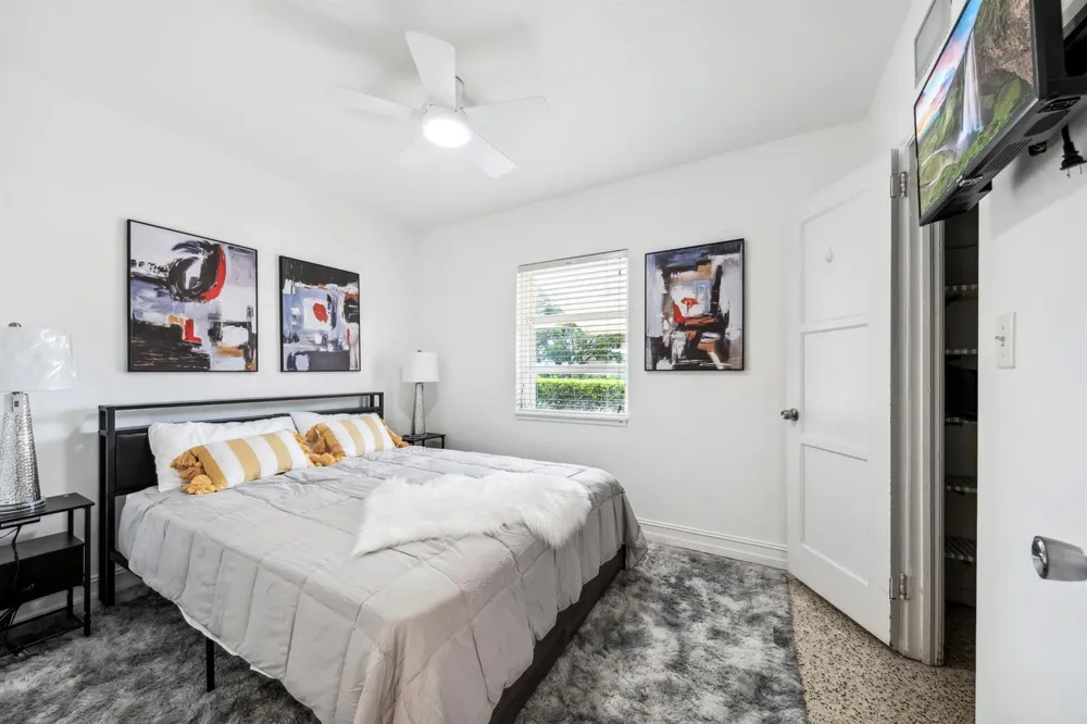 1420 MIAMI ROAD #C Fort Lauderdale, FL 33316