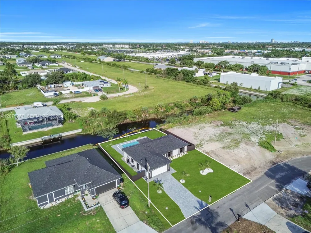 1111 NE 19th ave Cape Coral, FL 33909
