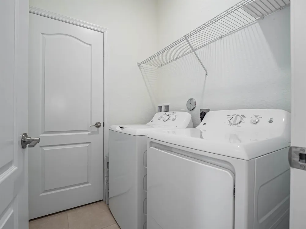10032 W VILLA CIRCLE Vero Beach, FL 32966