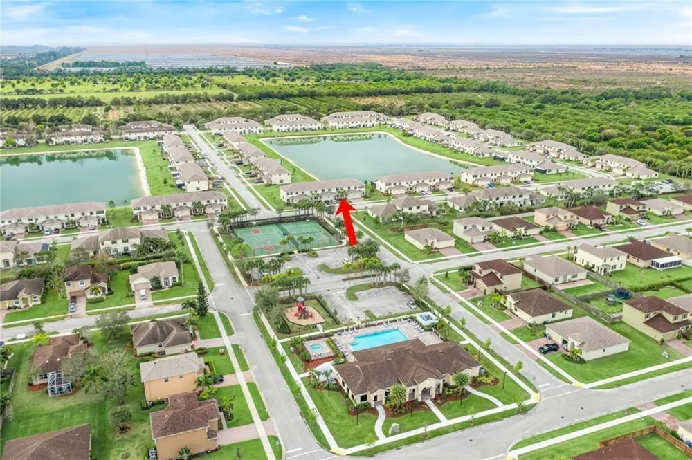 10032 W VILLA CIRCLE Vero Beach, FL 32966