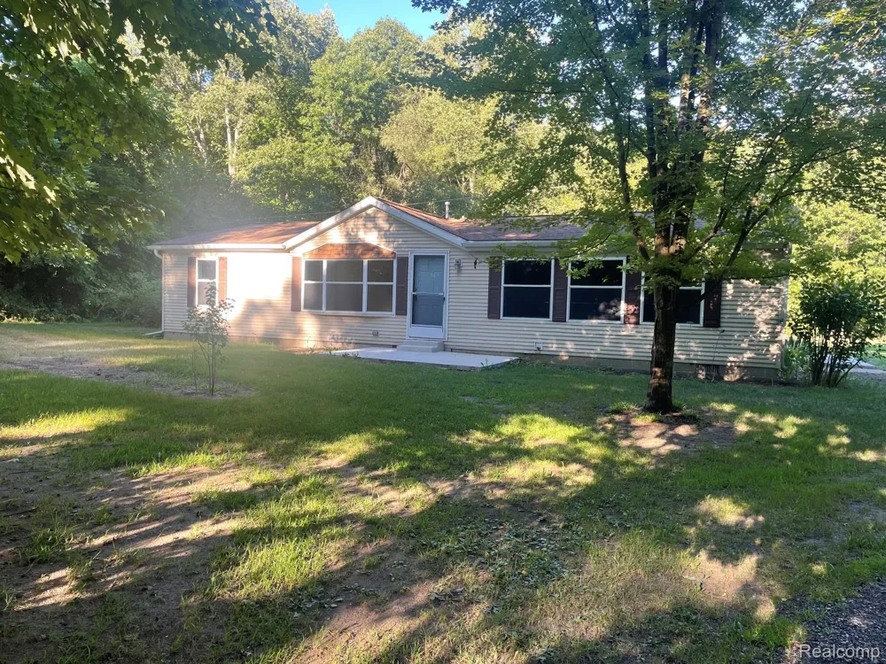 1938 Indian Road Oregon Township, MI 48446