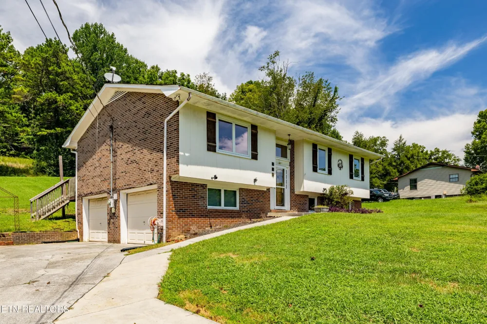 710 Beard Valley Rd Maynardville, TN 37807