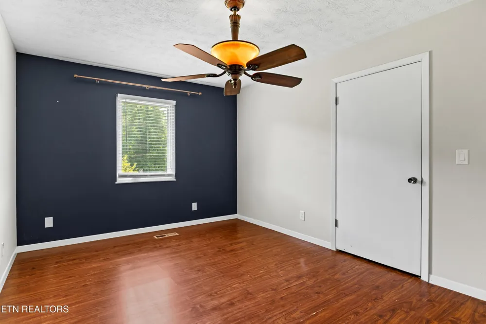 710 Beard Valley Rd Maynardville, TN 37807