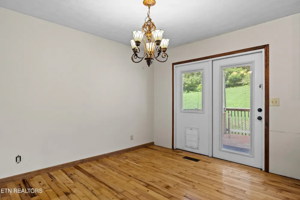 710 Beard Valley Rd Maynardville, TN 37807