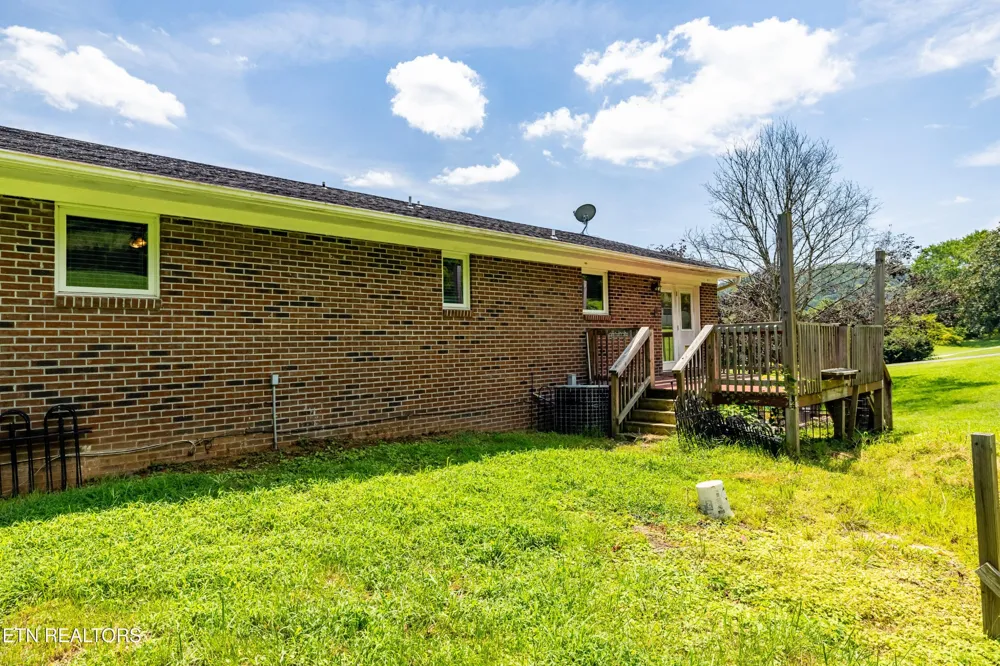 710 Beard Valley Rd Maynardville, TN 37807