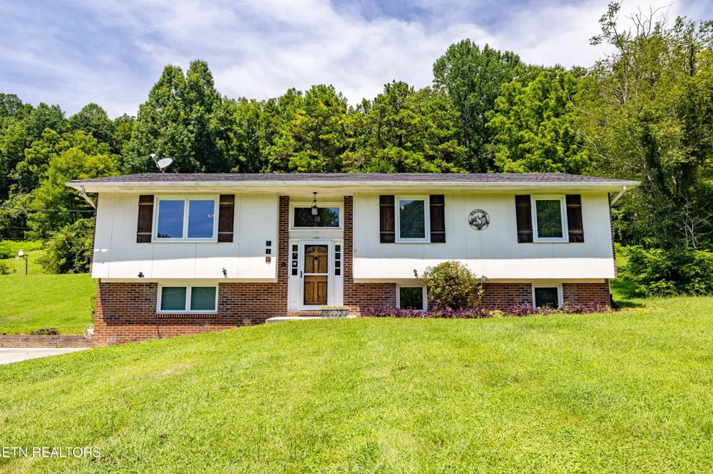 710 Beard Valley Rd Maynardville, TN 37807