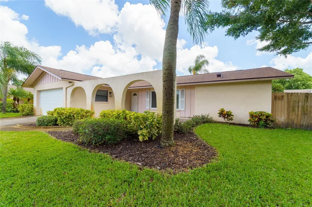 2419 TIMBERCREST CIRCLE W Clearwater, FL 33763