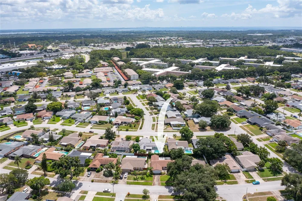 2419 TIMBERCREST CIRCLE W Clearwater, FL 33763