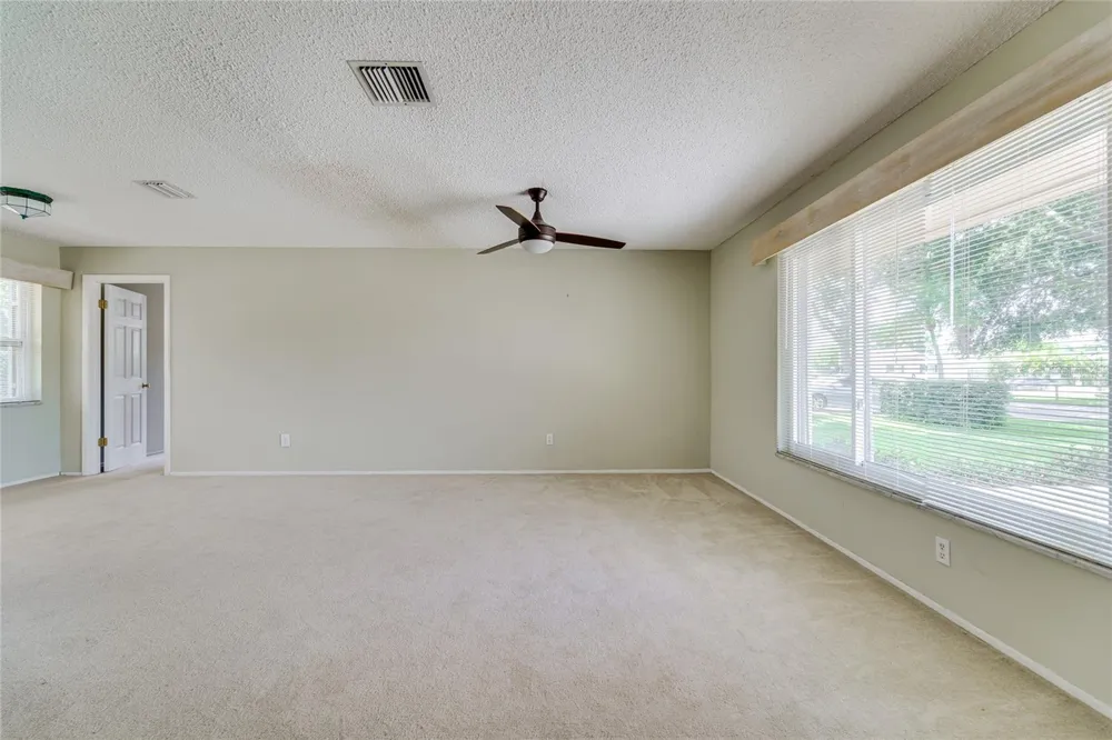 2419 TIMBERCREST CIRCLE W Clearwater, FL 33763