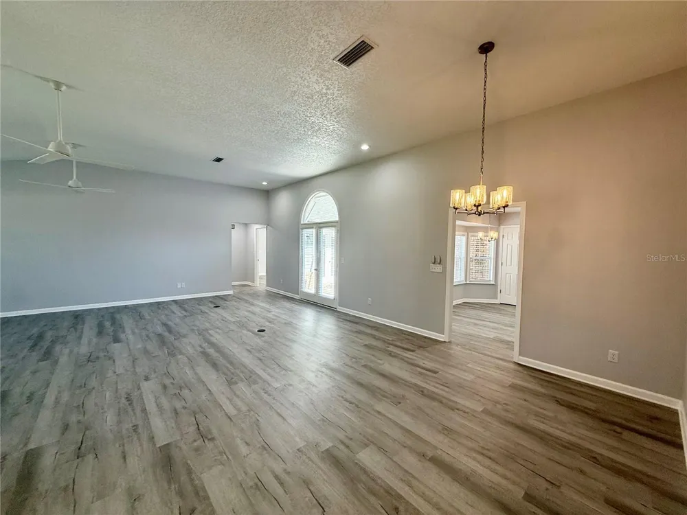 2410 S GLEN EAGLES DRIVE Deland, FL 32724