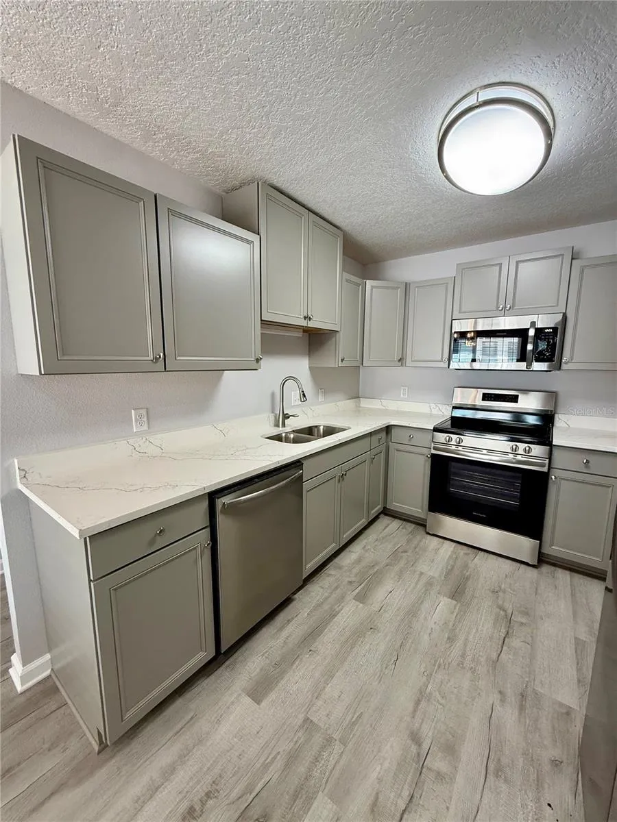 2410 S GLEN EAGLES DRIVE Deland, FL 32724