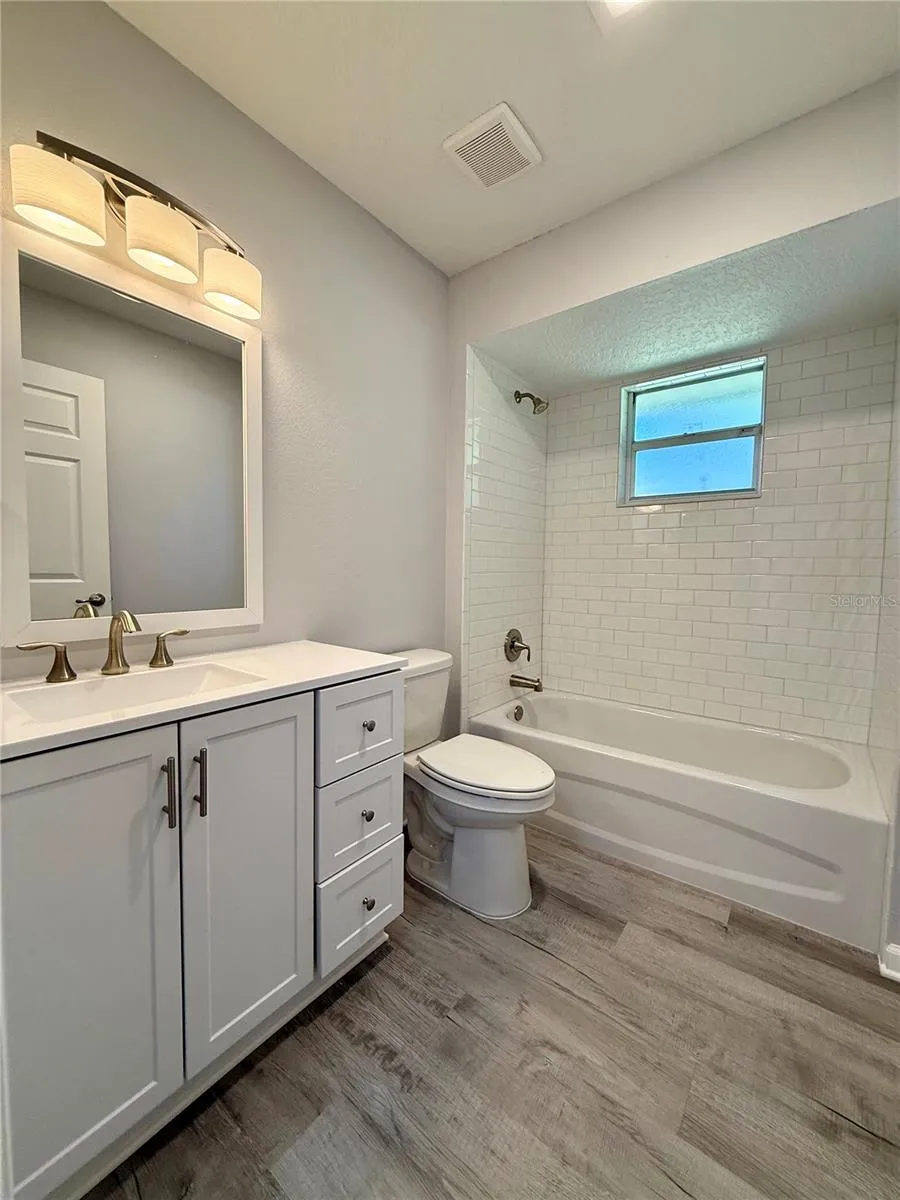 2410 S GLEN EAGLES DRIVE Deland, FL 32724