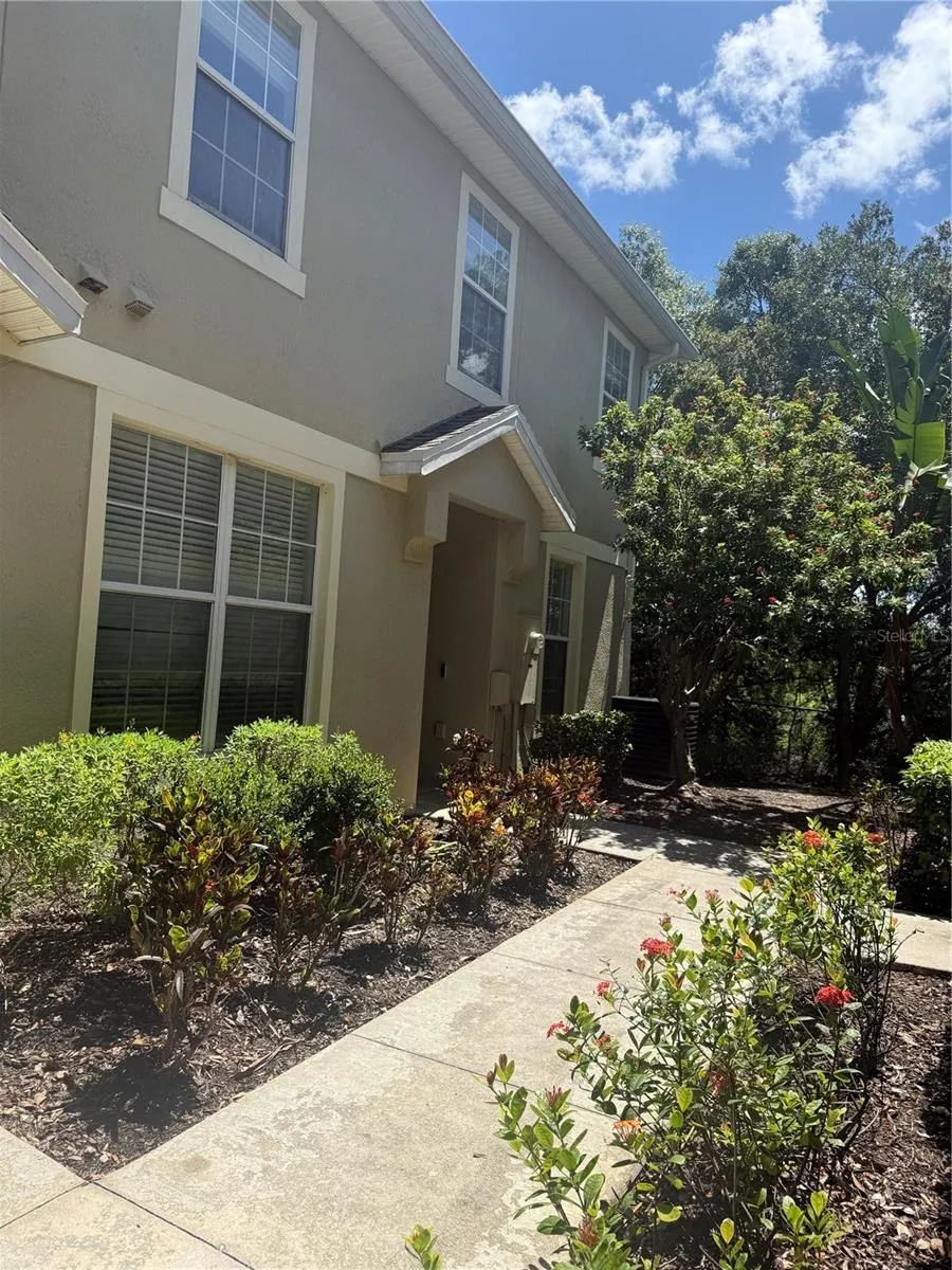 6730 EAGLE FEATHER DRIVE Riverview, FL 33578