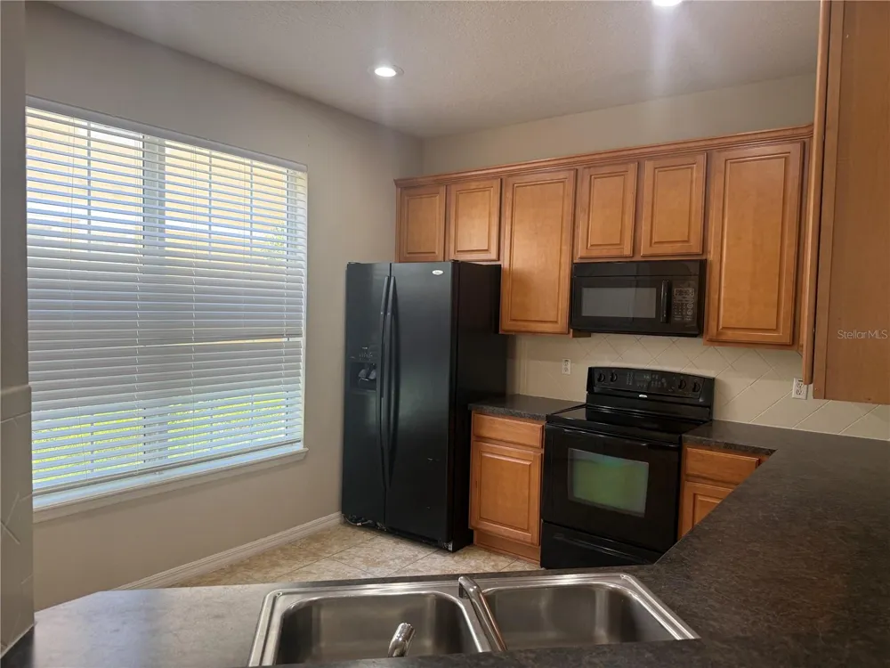 6730 EAGLE FEATHER DRIVE Riverview, FL 33578