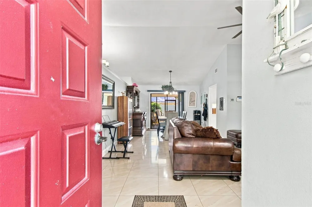 157 FOXCROFT DRIVE E Palm Harbor, FL 34683