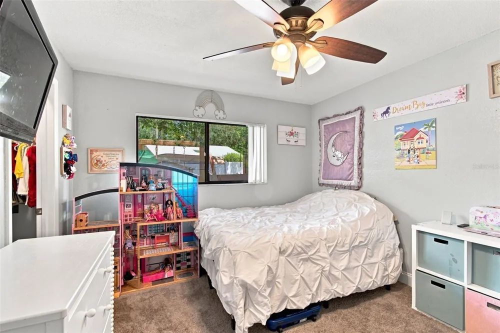 157 FOXCROFT DRIVE E Palm Harbor, FL 34683
