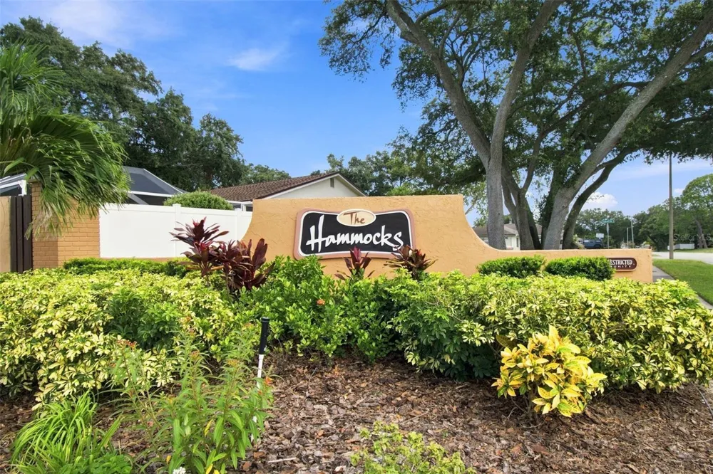 157 FOXCROFT DRIVE E Palm Harbor, FL 34683