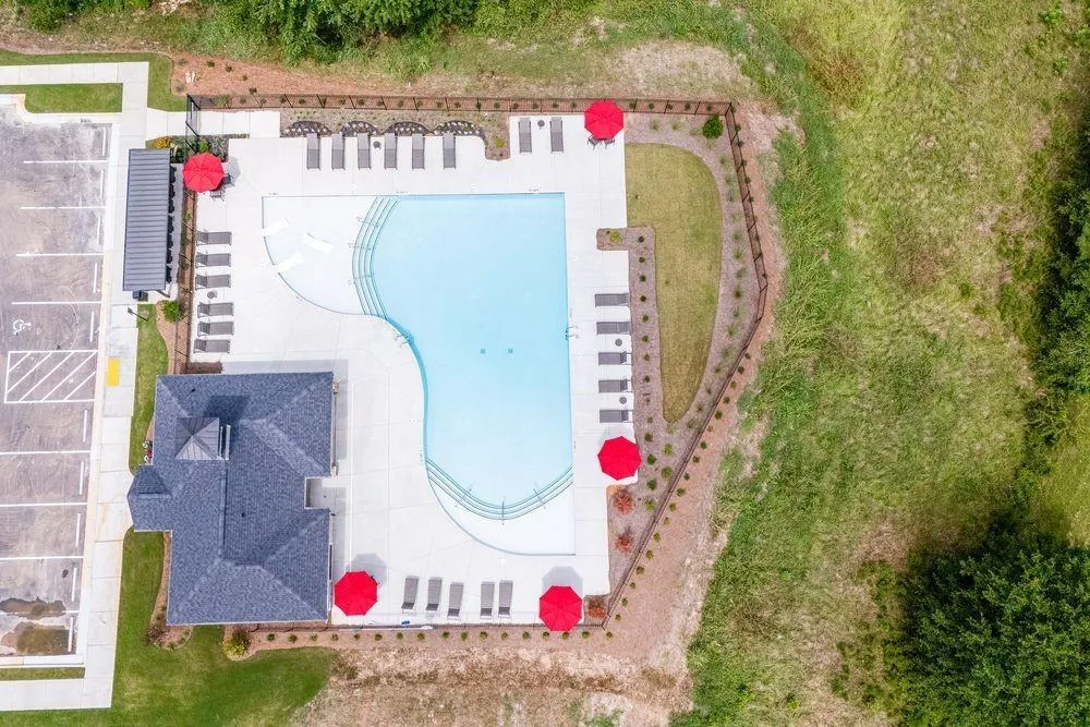 1644 Fawlocke Run Loganville, GA 30052