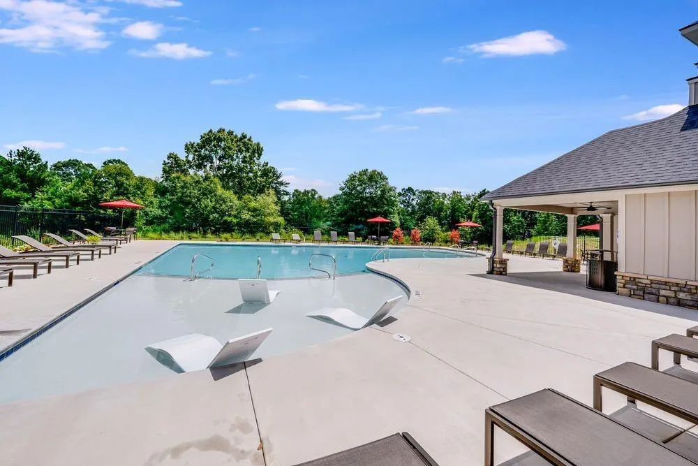 1644 Fawlocke Run Loganville, GA 30052